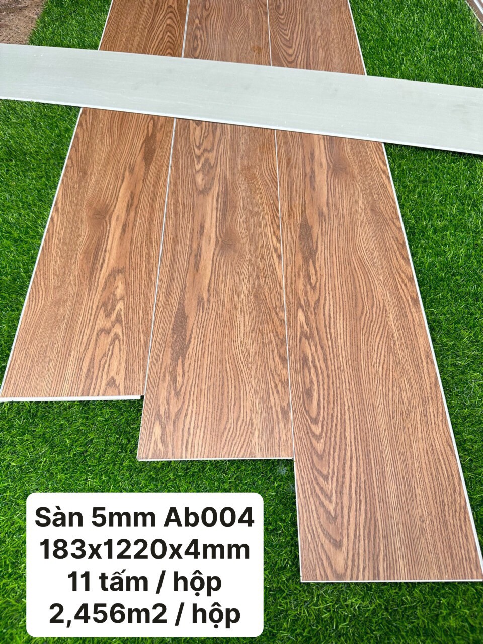 AB004